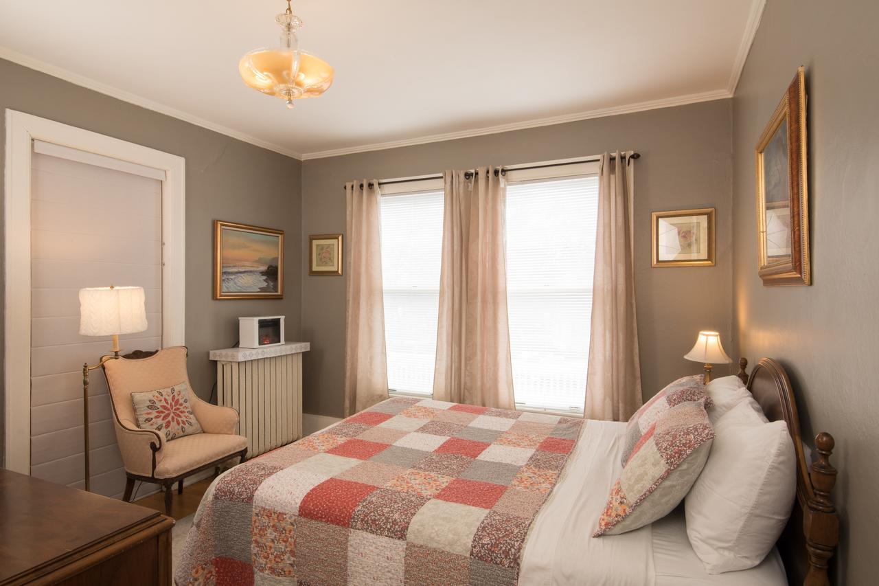 Ringling House Bed&Breakfast Baraboo Esterno foto