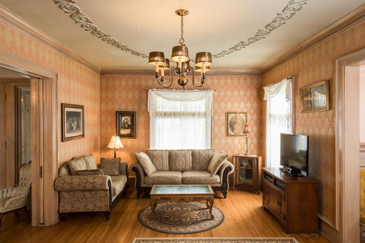 Ringling House Bed&Breakfast Baraboo Esterno foto