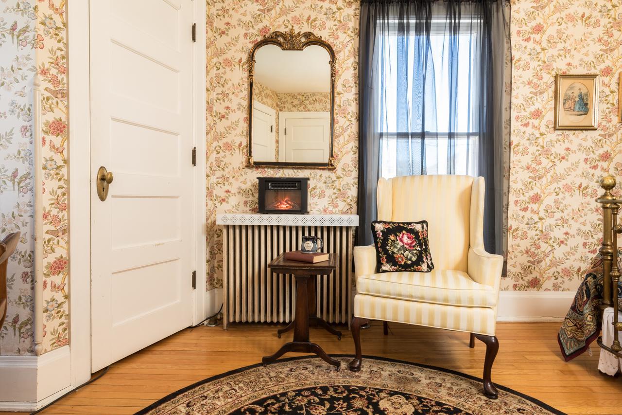 Ringling House Bed&Breakfast Baraboo Esterno foto