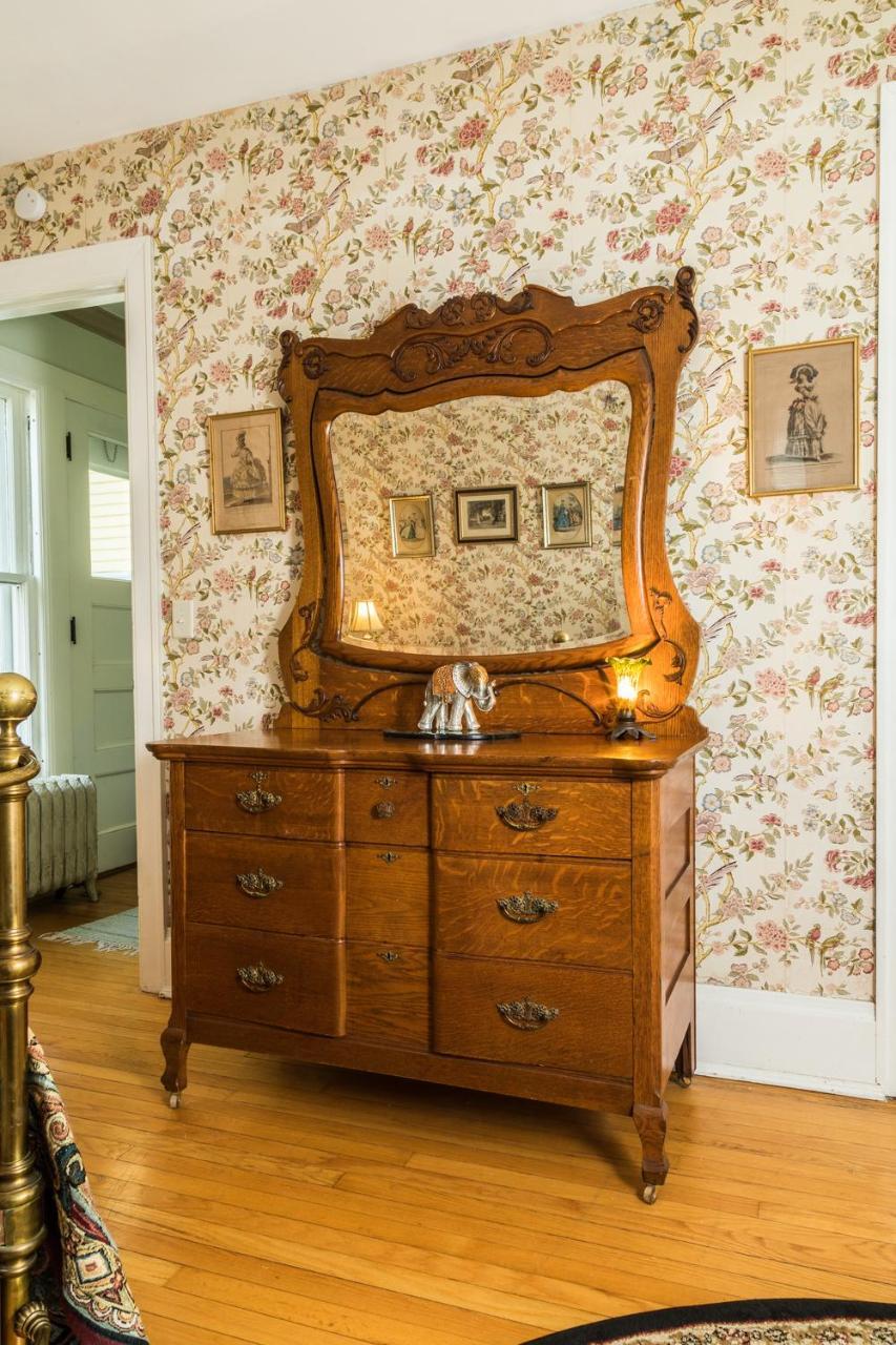 Ringling House Bed&Breakfast Baraboo Esterno foto